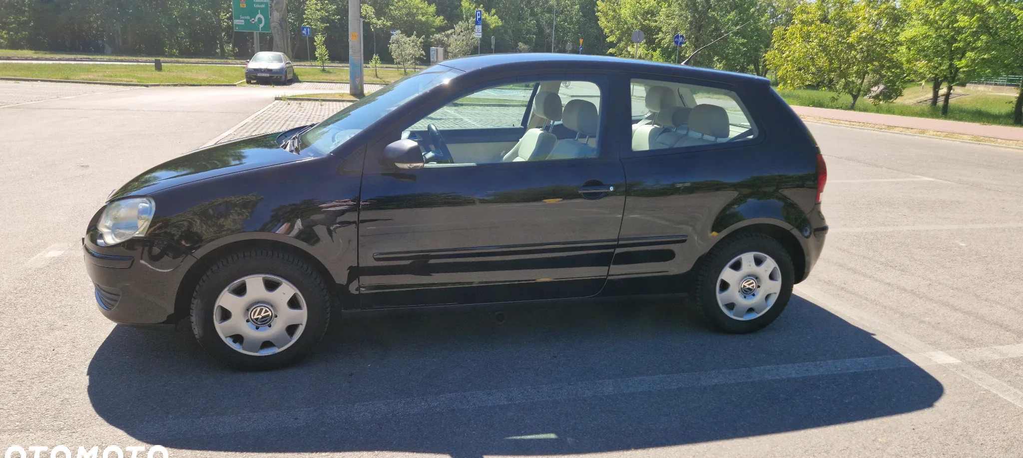 Volkswagen Polo cena 9000 przebieg: 216585, rok produkcji 2005 z Łódź małe 137